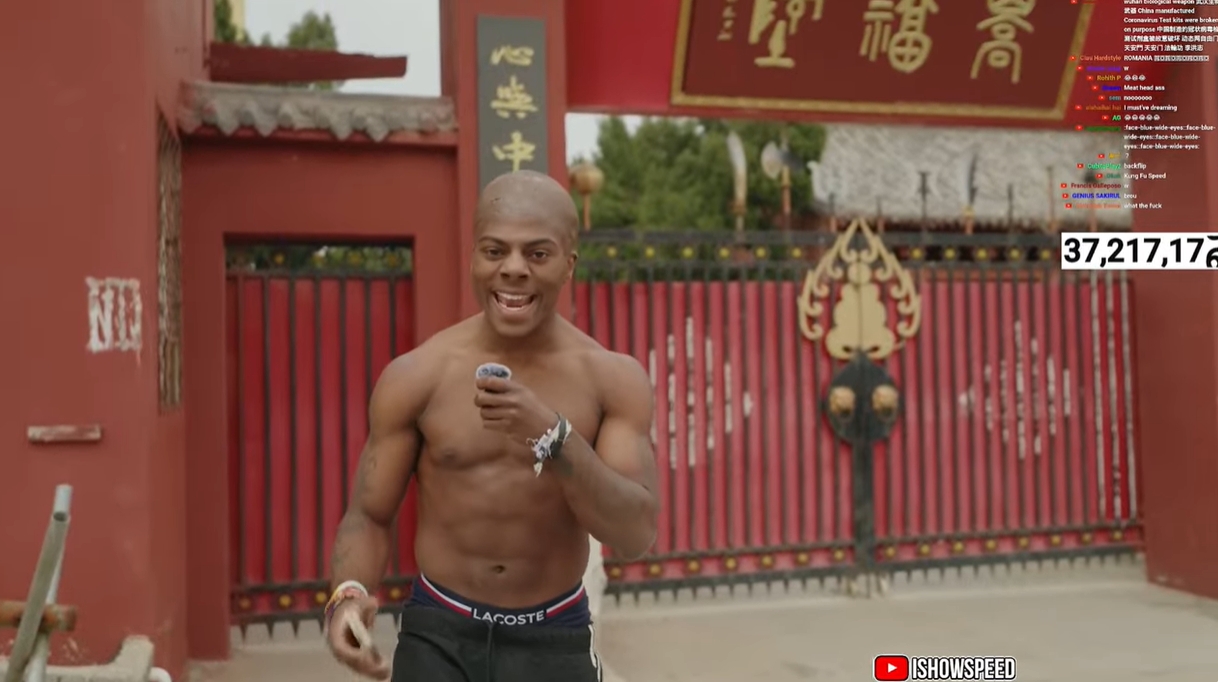 光頭造型！Speed中國行來到鄭州少林寺，上香拜佛學(xué)功夫